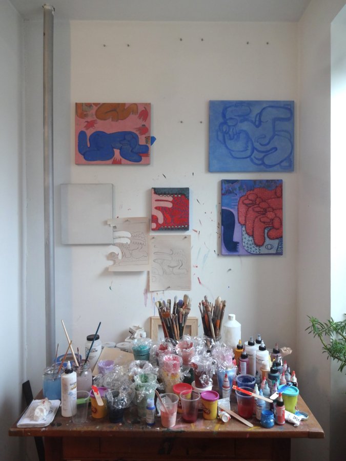 Today on Maake we talk w/NYC-based artist Sophie Larrimore about her work &amp; process!  Issue 7 was curated by <a href="/TSANetwork/">TigerStrikesAsteroid</a> #SophieLarrimore #maakemag #issue7 #maake #maakemagazine #tigerstrikesasteroid #issue7 #painting #artist #art #dogs #nycarts #nycartist #artistrun #artblog