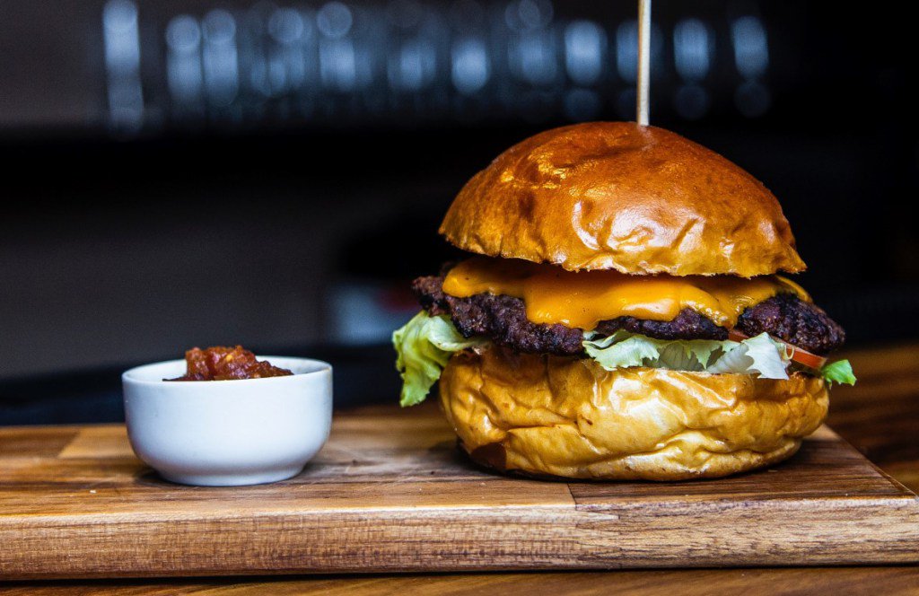 OurBlogVenture's tweet image. My No 1 Tip for the Best Burger Patties
#kamadolife #burgertips #Easy kamadolife.com/my-no-1-tip-fo…