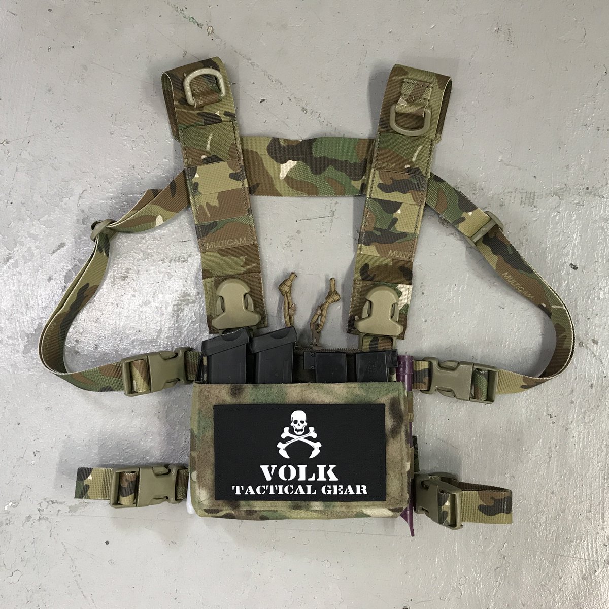 専門店の安心の1ヶ月保証付 VOLK TACTICAL GEAR VBS マルチカム - 通販