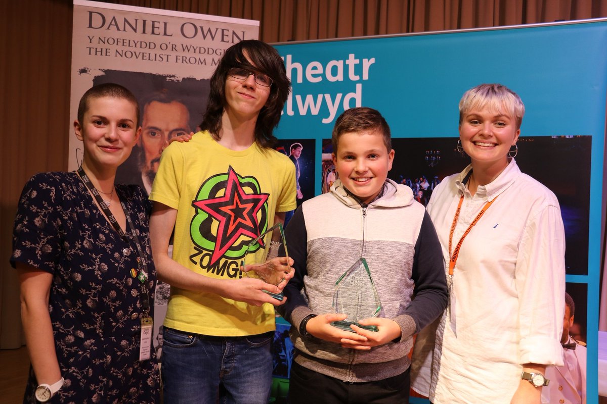 LeaderLivePromo's tweet image. Praise for your writers who entered Daniel Owen Festival competition
leaderlive.co.uk/news/17196787.…