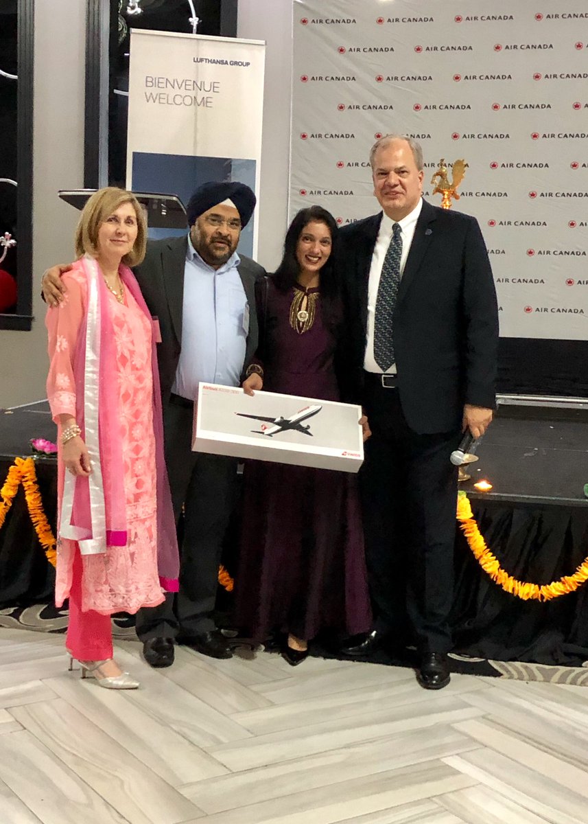 stesabAC's tweet photo. #alltogethermore with #AJV partners @lufthansa @united @AirCanada celebrating #Diwali https://t.co/FHNZO4QW9m