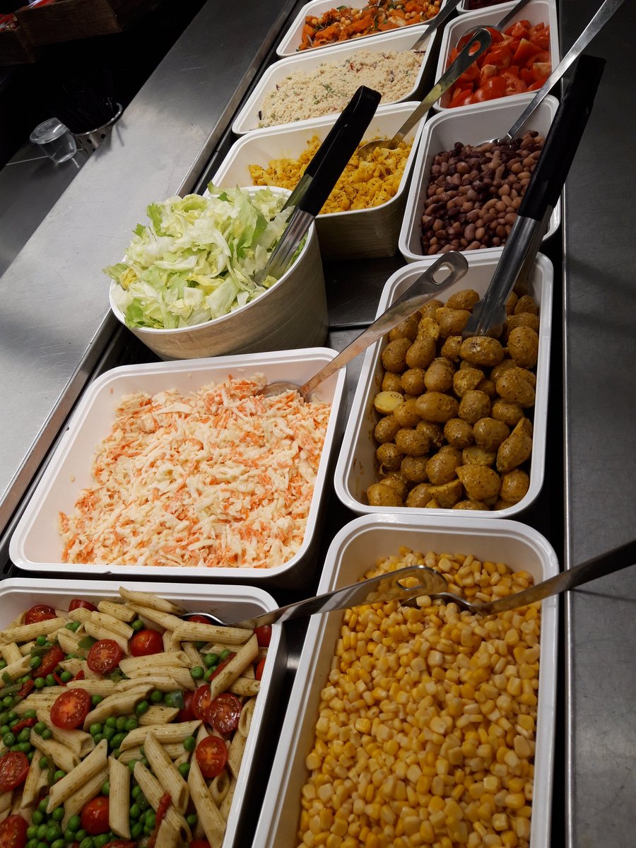 EatNewham's tweet photo. Salad Bar at NEWHAM EatWell restaurant today.   So healthy and appetizing. https://t.co/xI3obgksLO