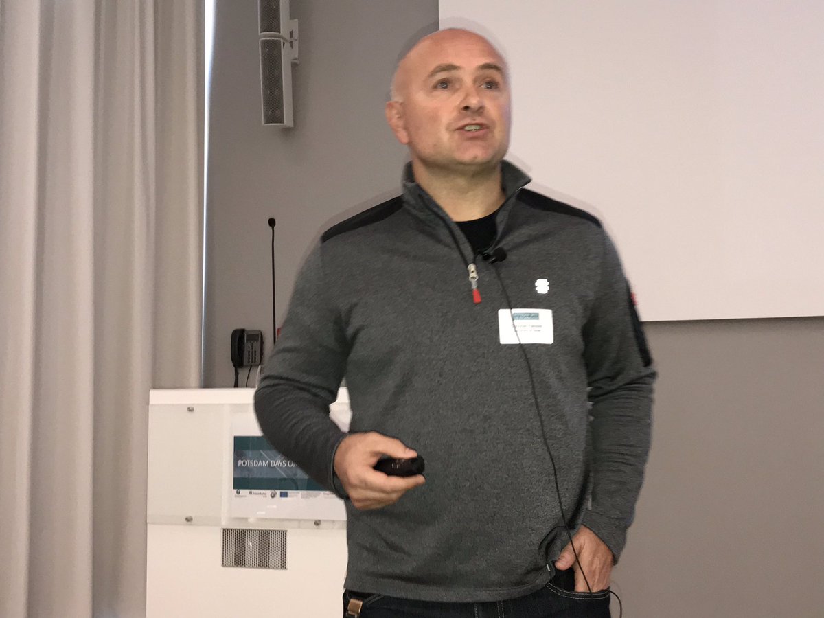 healthcare_de's tweet photo. #PDoB Slobodan Paessler @UTHealth: We need to be better prepared for #flu epidemics - eg through real-time information about efficacy of potential #vaccines and better methods for selecting vaccine candidates. Approach: #ISM information spectrum method based on electronic biology https://t.co/9qUkArDrlY