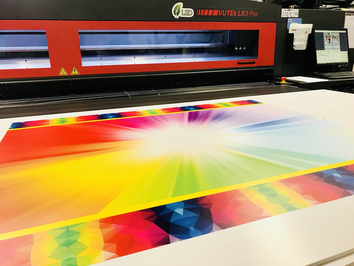 ottimodigital's tweet image. Funky Prints this morning! #print #graphics #directtosubstrate #ottimo