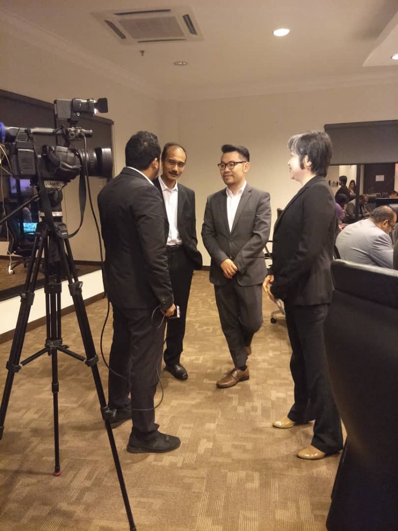 Sarah Lee tweet media