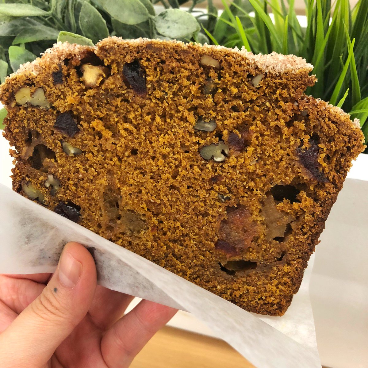 This loaf has gotten me through some crazy HANGRY times! Deliciously #vegan and you’d probably never even know unless we told you! #hamont #breakfast