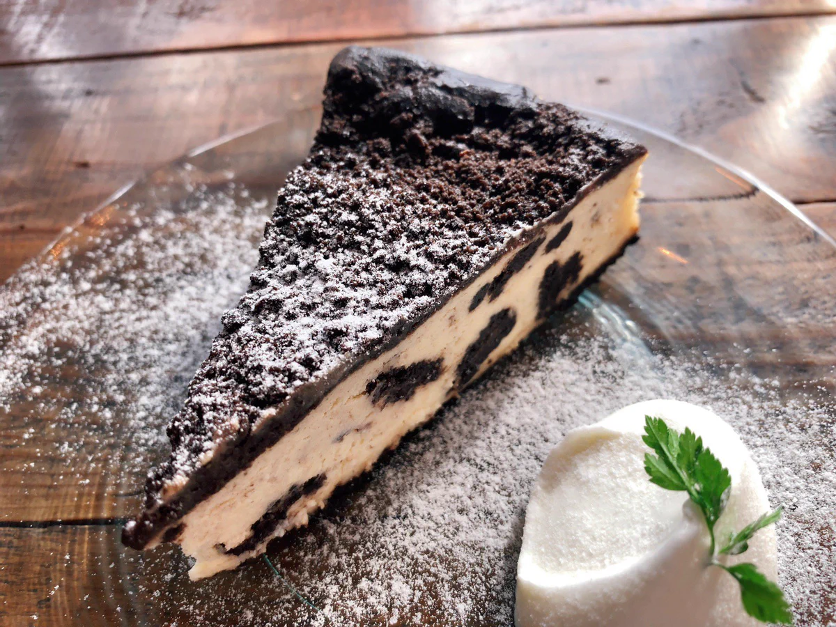 やばいｗｗｗオレオがたっぷり入ったニューヨークチーズケーキｗｗｗ食べたーい！！
