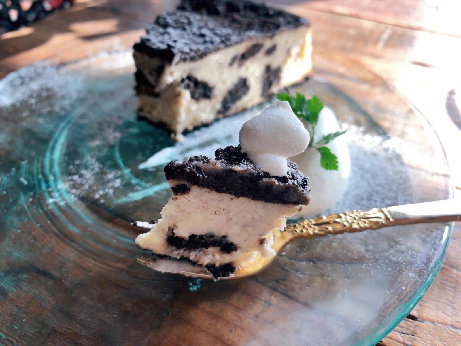 やばいｗｗｗオレオがたっぷり入ったニューヨークチーズケーキｗｗｗ食べたーい！！