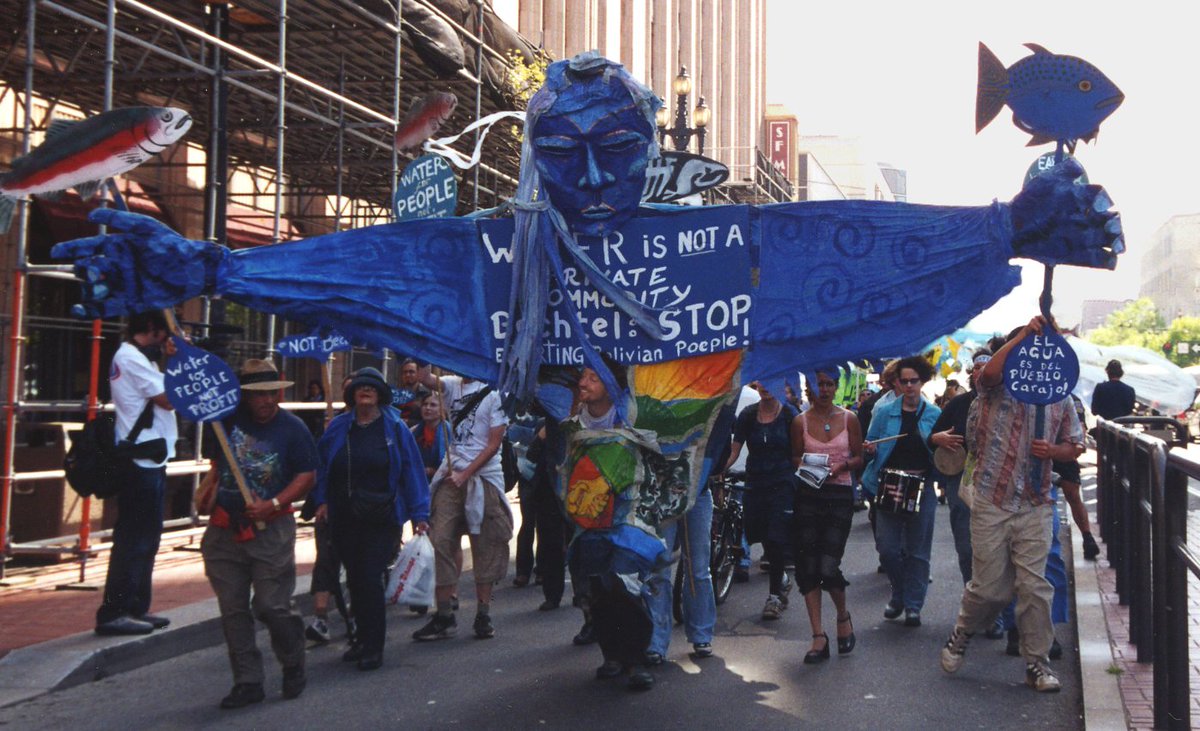 Su Müştereği'nin son programında altı yıldır süren radyo programlarımızın bir bilançosunu yaptık
<a href="/acikradyo/">Apaçık Radyo</a> suhakki.org/2018/10/su-mus…