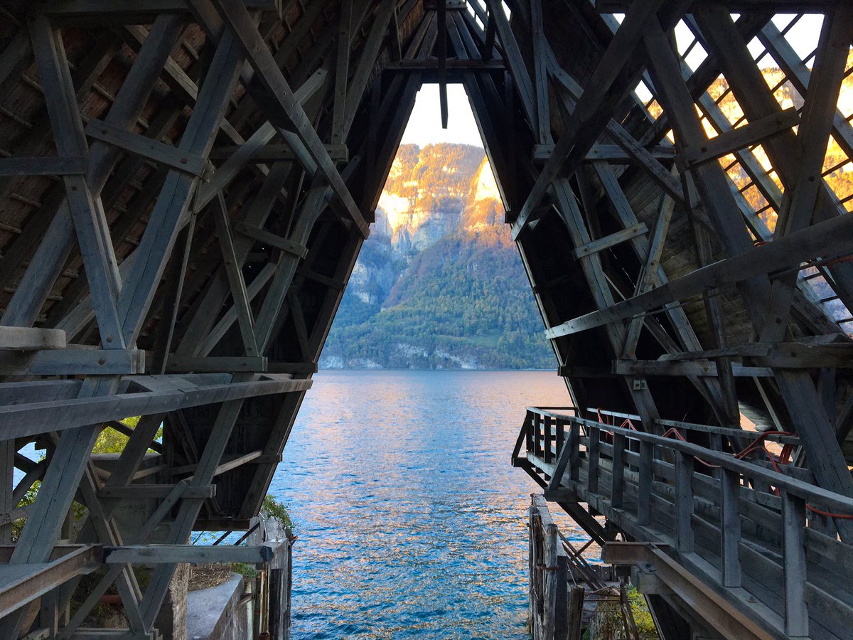 Egal, wie schmal das Zeitfenster ist.
Wenn die Sonne die Berge küsst, steigst du aus.

<a href="/MySwitzerland_d/">Schweiz Tourismus</a> @srfmeteo @SwissHeidiland