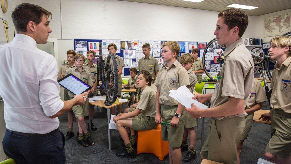 WORLD TEACHERS DAY 2018 | It's what our teachers do beyond the classroom that makes them invaluable. Read more: bit.ly/2yxrLIo