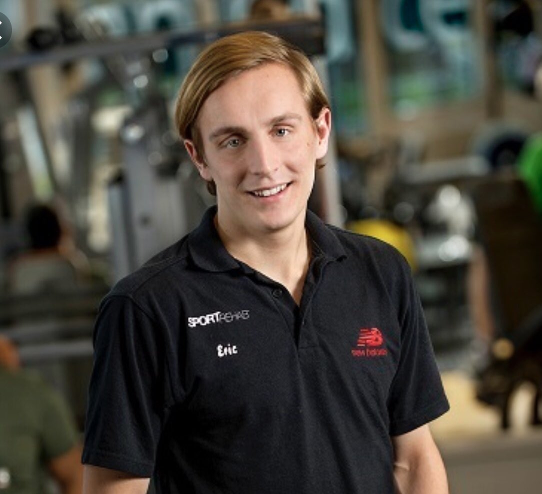 MarkusWalden's tweet image. @senorski opens the congress by showing some slides from the #projektkorsband #projectacl database and the clinical testing during ACL rehabilitation #ACL