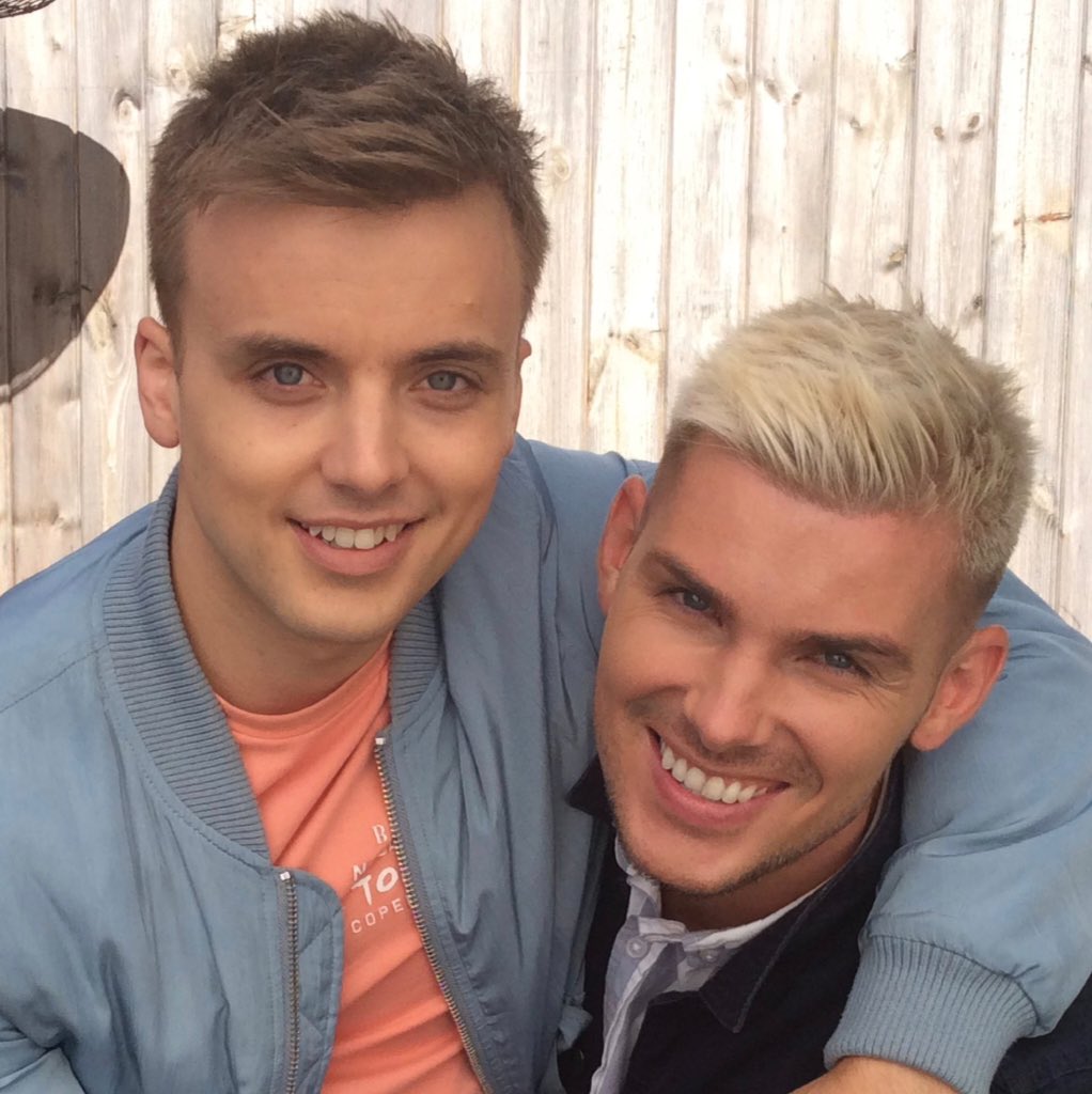Gareth4Richards's tweet photo. @MrkieronR and #ParryGlasspool Ste and Harry may not be together anymore there love for each other will always be with them and when Harry comes back I hope they can be happy again #TeamStarry https://t.co/tR27abS0zJ