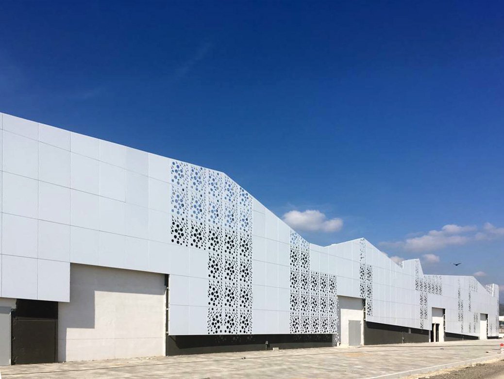 PPANthebrief's tweet image. #ilprogetto Primo #LifeStyleCenter d'Italia inaugurato a #Salerno. Oltre 60 negozi, zone #ristorazione e #fitness con #SPA, campi da #basket, #calcio, #skatepark di 600 mq e una pista indoor per i #gokart. Forte attenzione a #sostenibilità
Leggi l'articolo bit.ly/2PVUSM5