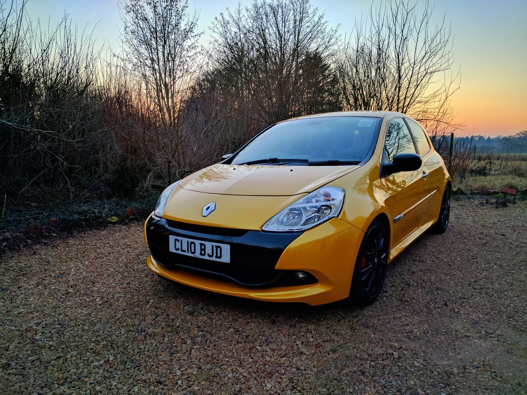 renault_uk's tweet photo. We're loving your images of the Renault #CLIO from the past and present, keep 'em coming!
 
#myclio #cliostyle #EasyLife https://t.co/1vIsyvLsKc