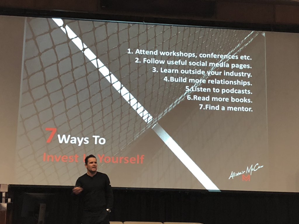 jeannie_jinx's tweet photo. Best advice ever received : Take care of yourself first
Your top ability is your like ability
Success happens in the dark 👌🏾
💪🏿😎 coaching lecture @AllistairMcCaw #championminded #mccawmethod @hpcRSA #ICCSP2018 #coaching https://t.co/s2stCH9oxk