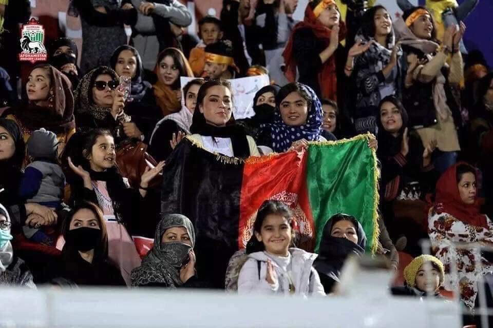 sar1370's tweet photo. وقتیکه زنان وطنم شاد باشد و آزاد 
#لیگ_برترافغانستان https://t.co/1DogoBv5ai