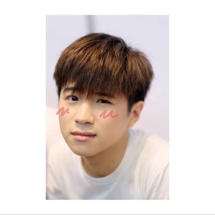 View83954080's tweet photo. โดนเด็กคนนี้ตกซะแล้ว💓ใจบางไปหมดแล้ว💕ขอบคุณเจ้าของภาพ🙏
#แปลนไม่ใช่เเพลน https://t.co/Up6NuTmIB1
