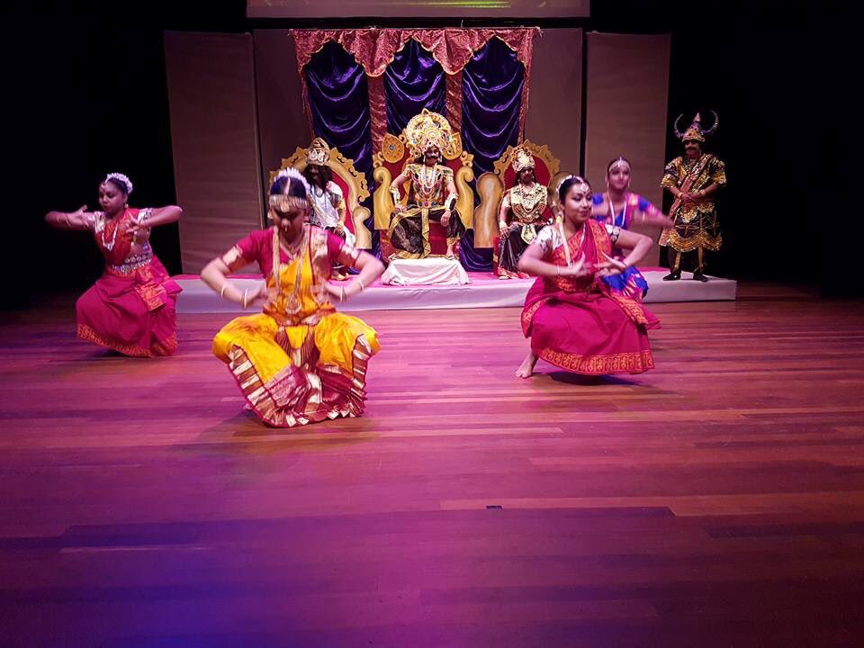 IndikalaDC's tweet photo. #throwback Ramleela 2016 https://t.co/Lvn3UZvRNF