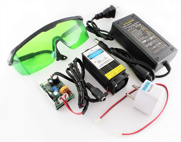 HobbytronicsSA's tweet photo. ***𝗟𝗘𝗗 𝗟𝗔𝗦𝗘𝗥𝗦 𝗔𝗥𝗘 𝗡𝗢𝗪 𝗕𝗔𝗖𝗞 𝗜𝗡 𝗦𝗧𝗢𝗖𝗞***
Perfect for engraving, these laser kits include the laser with adjustable focus, power supply (DC in), adapter and green safety glasses. Shop now at https://t.co/NYGejMtyWq🛒 #hobbytronicssa #ledlasers https://t.co/fSaEUHpjmF