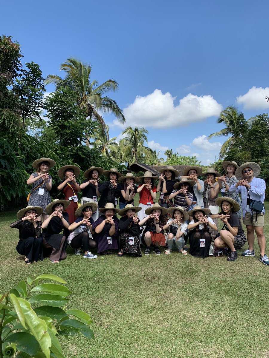 lovelizm's tweet photo. KILIGin Philippine🇵🇭
みんな楽しそうだよーーーーー🧡
みんなを連れてこれて
幸せだね！！！
#Philippine https://t.co/w9wkgpBNUb