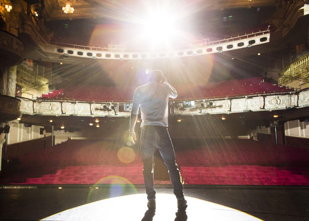 Matt_Cardle_AG's tweet photo. Happy Matturday! Today Matt Cardle will put on the sparkles &amp; sequins for the last time as Wally Strand! Strictly Ballroom The Musical @strictlystage ends it's run today &amp; Matt has garnered rave reviews for his performance! Take a bow Matt &amp; CAST! #VirtualStandingOvation 🕺💃👏👏 https://t.co/O3herptoEb
