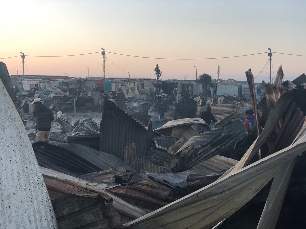tumisole's tweet photo. Waking up to news of another fire in Cape Town, this time in Vrygrond

Permanent solutions are required, our people can’t be rebuilding all the time.

💔💔 https://t.co/VKRC3biUzh