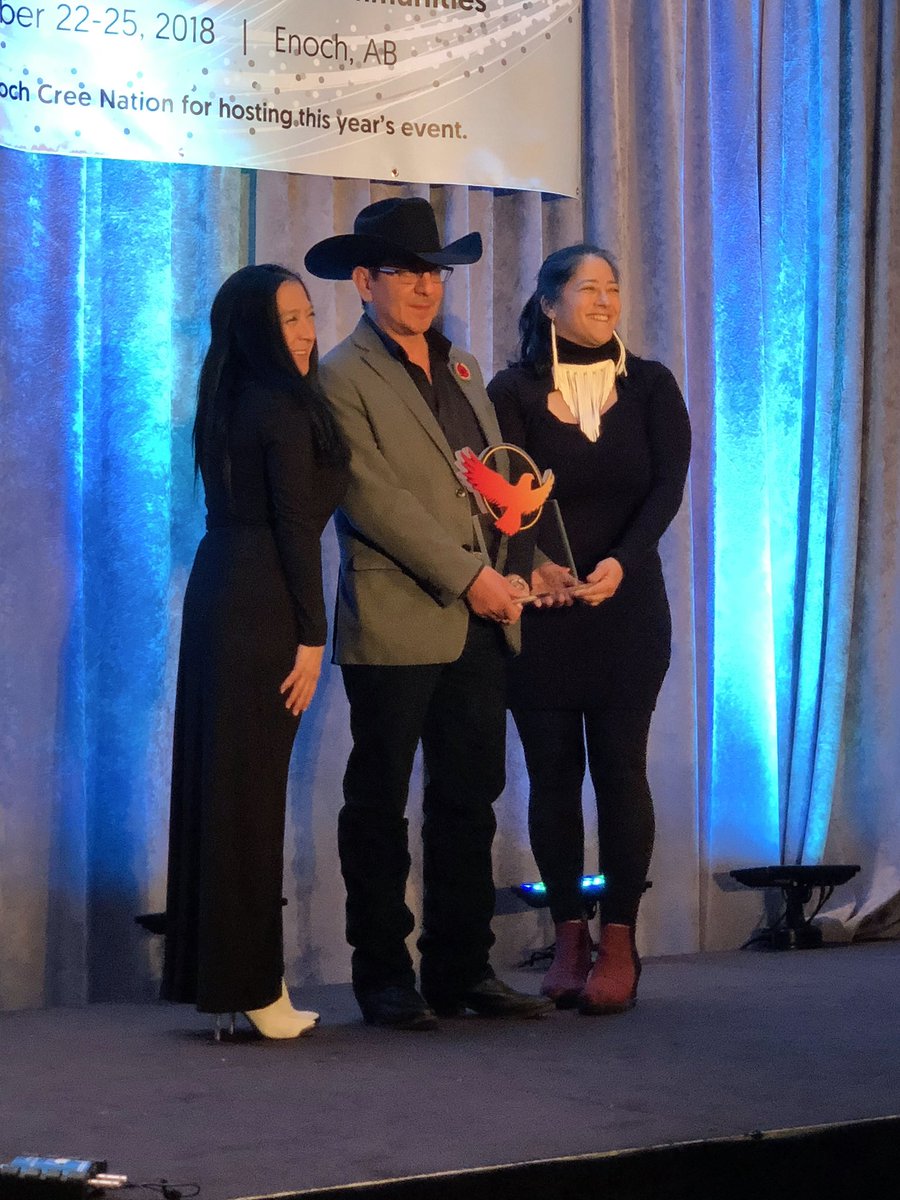 LowaBeebe's tweet photo. Fun times at the 25th Annual Cando National Gala #edmonton #cando2018 #cando25th #Enoch #gala #yeg @CandoEDO https://t.co/2GnF9HlStS