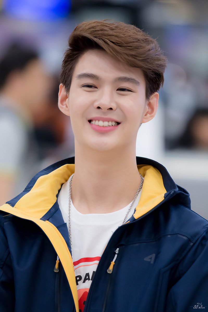 bb_gun_bell's tweet photo. แค่ได้คอยเฝ้ามองบ่อยบ่อย เห็นรอยยิ้มของเธอสักหน่อย ฉันก็พอชื่นใจ 😊💕

#Saint_sup 
#MingEr #หมิงเอ๋อ #明兒
#SaintsupFanmeetEncore 
#lovebychanceseries https://t.co/6Eu1I7PYNx