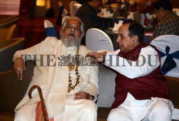 And I am sure Virat Hindus don’t know that Subbu Swamy was once close to all three - Chandraswami, Kailash Nath Agarwal, Rajiv Gandhi and Chandrashekhar - but natural he was close to Khashogi as well  https://twitter.com/cawnporiah_/status/1055681360550092800?s=21