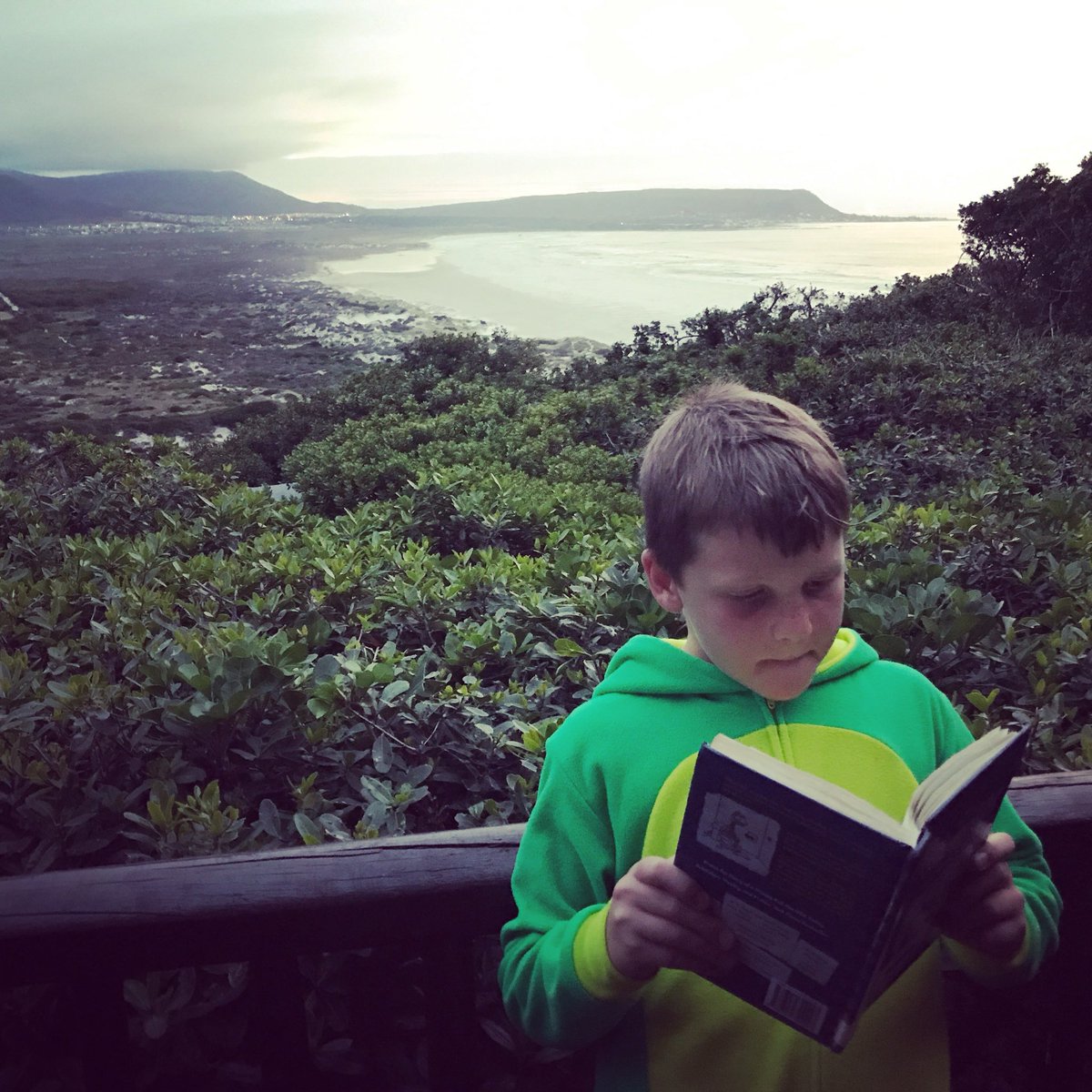jcd118's tweet photo. Another awesome student for our #AISLreads board. Cape Town, SA. We are readers even on holiday! @AISLusaka #Zambia #kidlit #tlchat #librarianloop #librarylife https://t.co/bGWMNdso0P