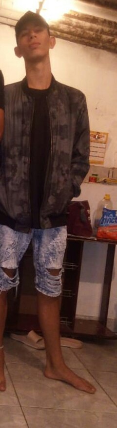 MundoDeNarniaa's tweet photo. Hj é  seu grande diaaa, Parabens @Junior_Dec_ @MundoDeNarniaa https://t.co/NWGn2TvyVo