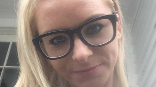 Kashtent's tweet photo. #nzpol #auspol 
LIFE COACH MURDERED BY HER CLIENT.
My take is that this girl was not a psychiatrist making her job as a life coach potentially dangerous.

https://t.co/8DLajplP8c https://t.co/kOTsdSP4CH