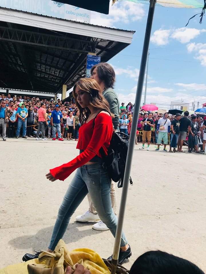 TeamRGG's tweet photo. #ThreeWordsToForever Taping at Ormoc City Public Market. https://t.co/jrK5aEwaTy