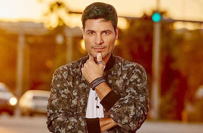 tegucigalpatime's tweet photo. Grupo América tendrá concierto de Chayanne el 9 de diciembre en el Estadio de Atletismo de la UNAH en #Tegucigalpa https://t.co/rPZYOITV9Z