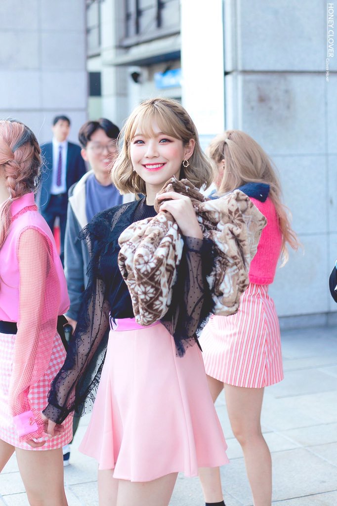 baek jiheon pics tweet media