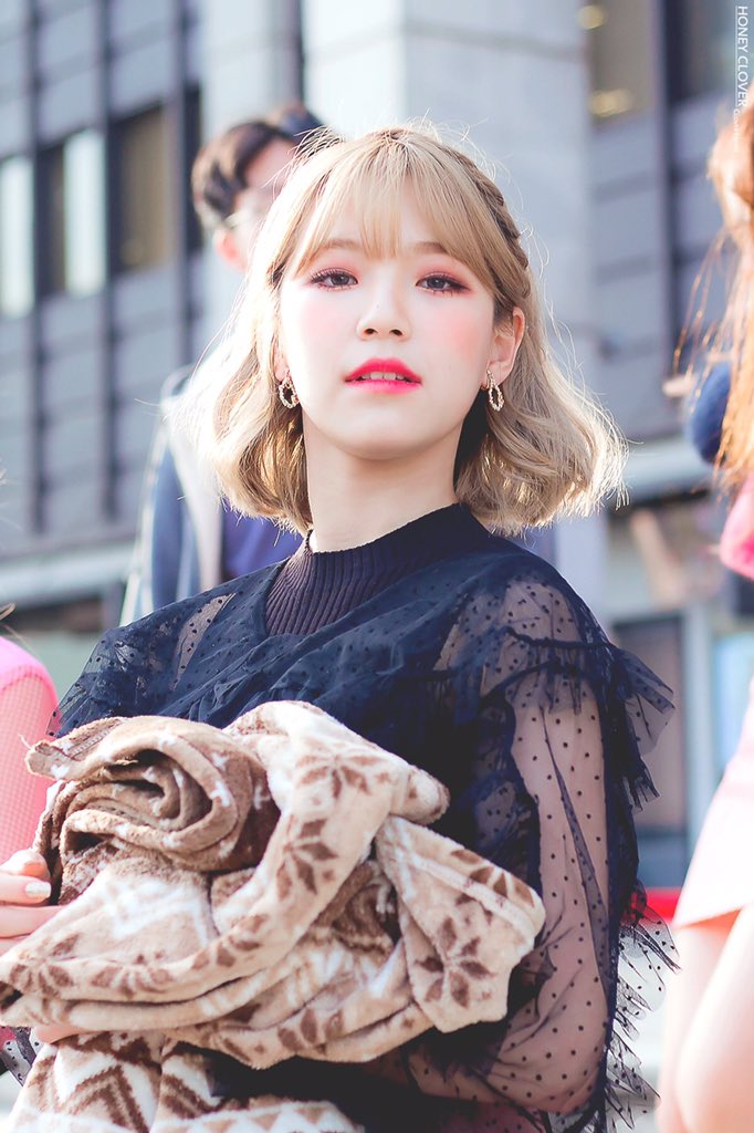 baek jiheon pics tweet media