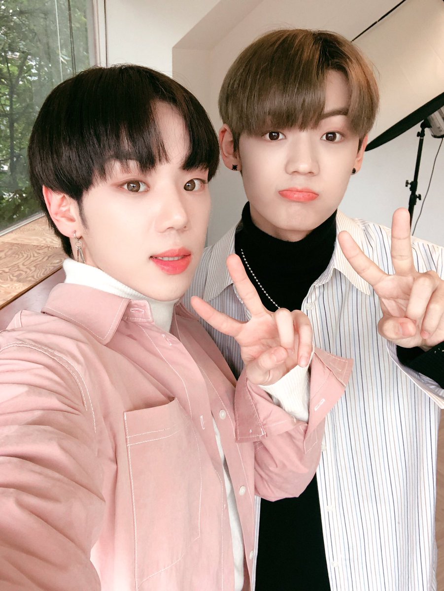 [#ACE_PHOTO] 비오는 금요일 오후☔️ 깜짝 브이앱으로 인사드렸어요💕 MBC 일요드라마 내사랑치유기 OST 소식도 함께 전해드렸는데요! 11월 초에 발매될...