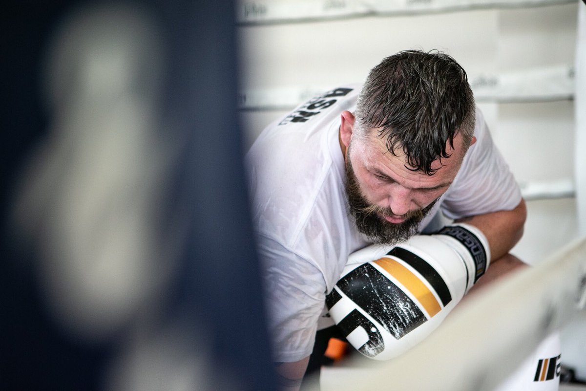 beatdown155's tweet photo. Grinding 🔥🔥🔥 

#engageind #asnfuelled #mma #fighting #announcement #imcomingforthatsub #tko #mmaathlete #athlete #ctbs #dadlife #healthylifestyle #pursueyourpassion #fitnessmodel #health #fitness https://t.co/lkXBFFXhnI