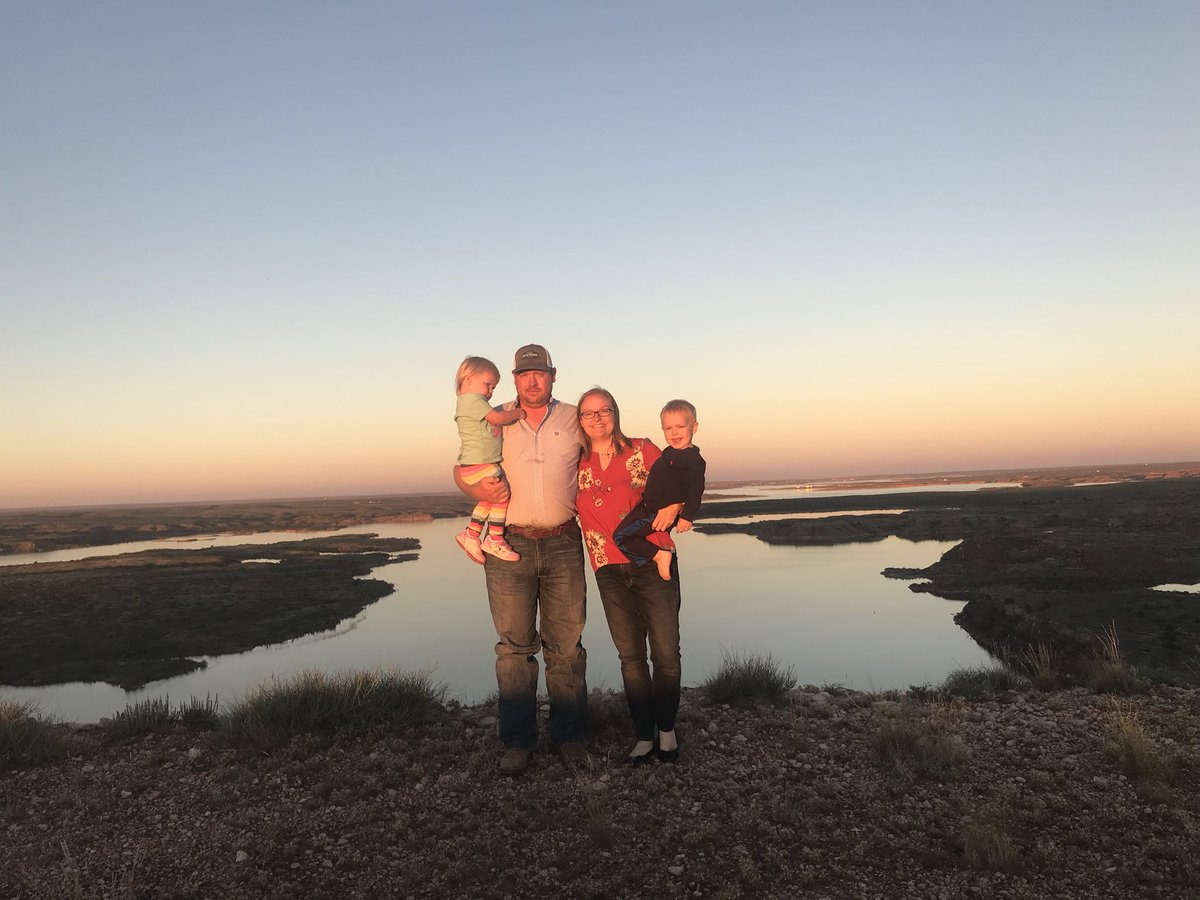 TiffDowell's tweet photo. 4 years ago today we said βI do.β #anniversary #timeflies #utelake #canadianriver #timeflies https://t.co/v8DJkv4YAm