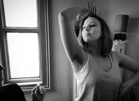 skipgirlfilm's tweet photo. The famous #pitwig created by hair and makeup designer @KRinguet for our character #SkipGirl played by @charbeaumont28. #armpithair #indiefilm #setlife #WomenDirector #womeninfilm #closethegap #womensstories. https://t.co/SxereqIa1u