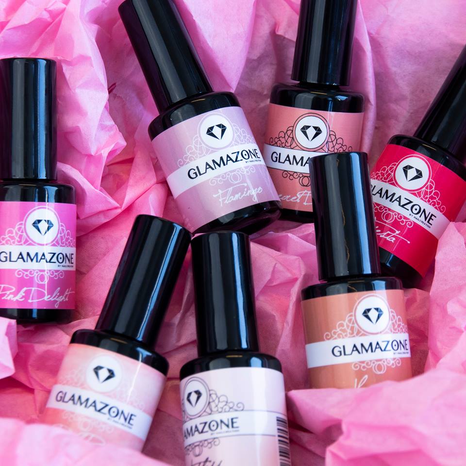 NailshopXL's tweet image. Glamazone is de gellak lijn van het merk NailCreation , waar vijlen bij overbodig is! #ScratchProof #Glamazone #Gelpolish #ShillyBeautyCare