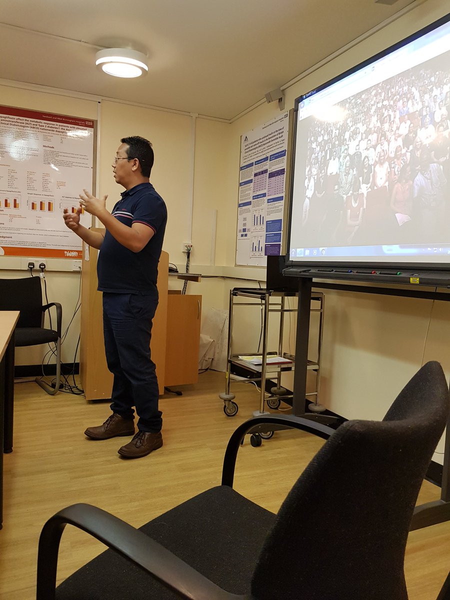 SWBH_ED's tweet photo. @belangbam talks about presentation skills @ middle grade teaching today. #htDap https://t.co/R9qOx1GObL