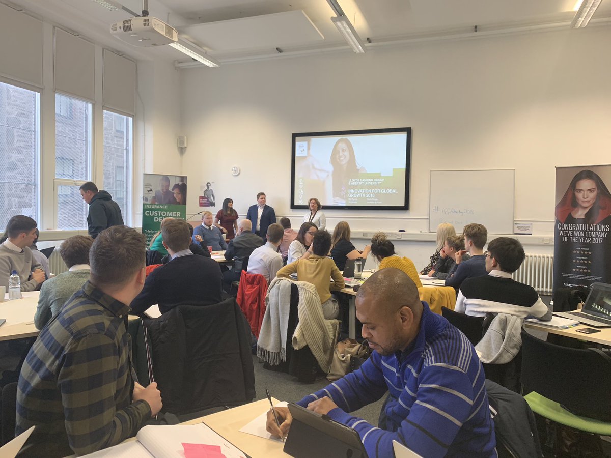 Such a great opportunity to be part of the Innovation for Global Growth <a href="/AbertayUni/">Abertay University</a>. IGG provides a unique opportunity for students to pitch solutions to local and international businesses. #IGGAbertay2018 #Lloyds