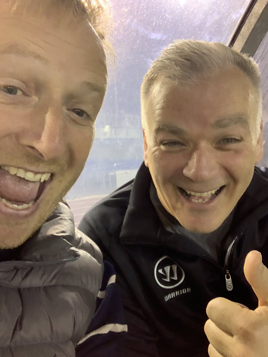 wardy_5's tweet photo. When you think your phone is safe with senior staff members @granthamtownfc @GranthamAcademy 😂   #Chairman #AcadamyManager #HeadPhysio https://t.co/QwlMwz7x1L