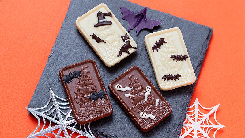 ট ইট র Bourbon ブルボン 公式 Happy Halloween アルフォート をデコレーションして 幽霊船 にしてみました チョコペンとつまようじでオバケやコウモリが簡単に作れますよ ハロウィンパーティーのデザートに こんなにかわいいアルフォートが ট ইট র Bourbon ブルボン 公式 Happy Halloween アルフォート をデコレーションして 幽霊船 にしてみました チョコペンとつまようじでオバケやコウモリが簡単に作れますよ ハロウィンパーティーのデザートに こんなにかわいいアルフォートが