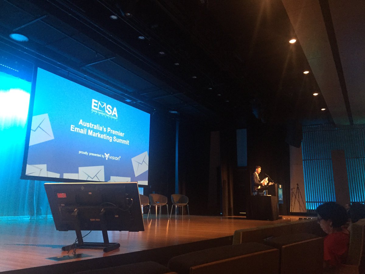 That’s a wrap! Another fantastic EMSA! #EMSA2018 Thanks to all the speakers and of course our own @theEDMguy🥂🍻!