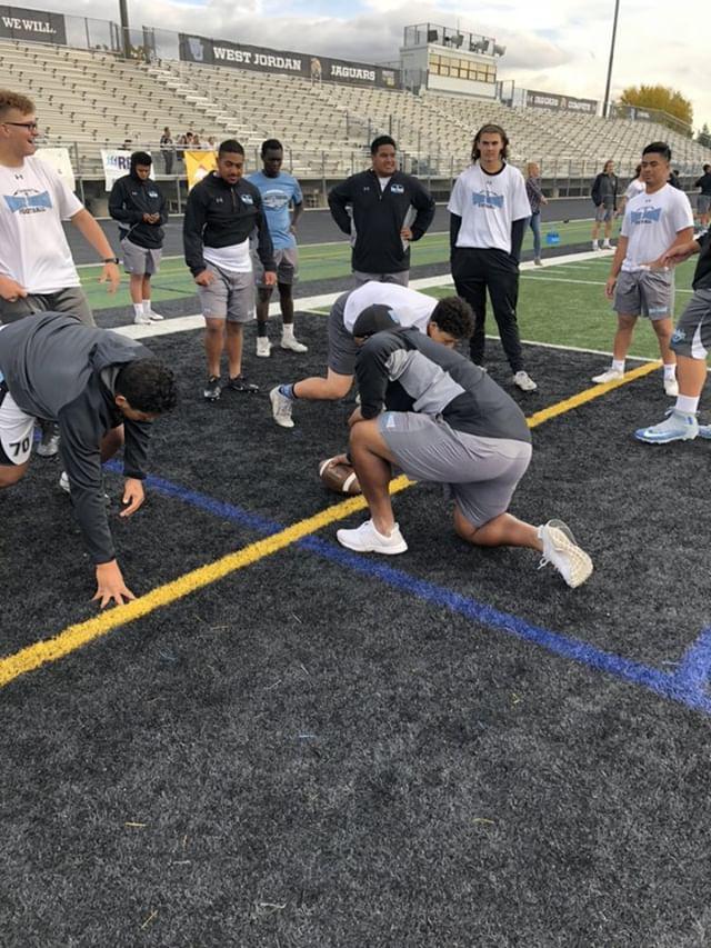 Coach_Matthews_'s tweet photo. A tradition I picked up in college, that I carry myself as a coach! The get off challenge. Good way to compete and enforce the importance of a great get off up front #Defensiveline #dubjaynation #getoffchallenge https://t.co/BFnehlLlfk