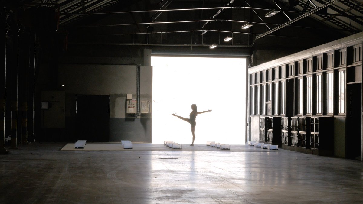 df2creative's tweet photo. Director Angèle Methangkool-Robert wanted to #explore #transdisciplinarity in #art, by making a parallel between #dance and calligraphy. In both domains, the #movement is the most #important. Shown on Nov. 17th at #DF2LA #montalbantheater #Hollywood #dancefilms #FilmFestival https://t.co/XkkZCXH43z