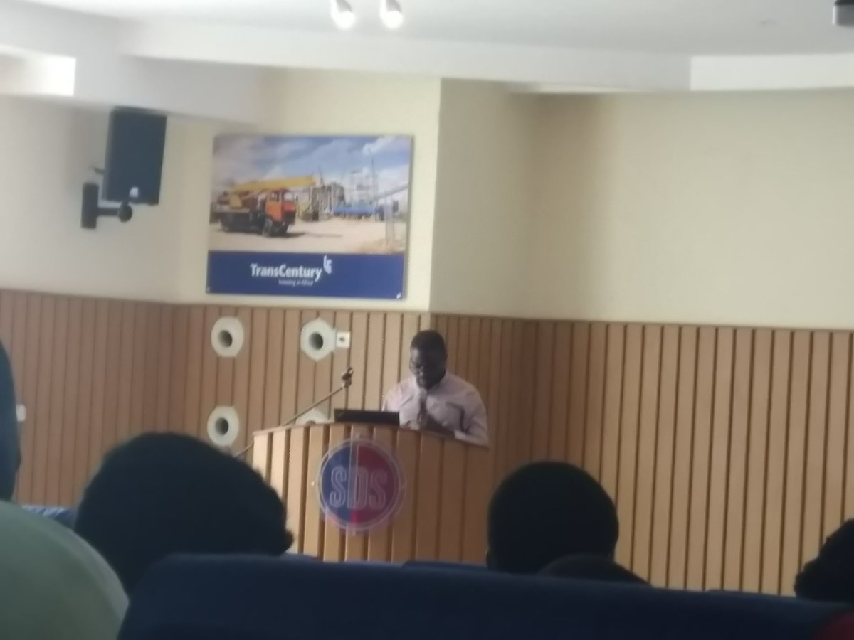 michaelbukachi's tweet photo. Keynote from @WeeverMbakaya
#PyconKe2018
@PyNBO https://t.co/MjyJUj3Z89